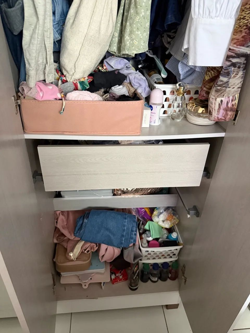 Guarda roupa Semi novo - Foto 2