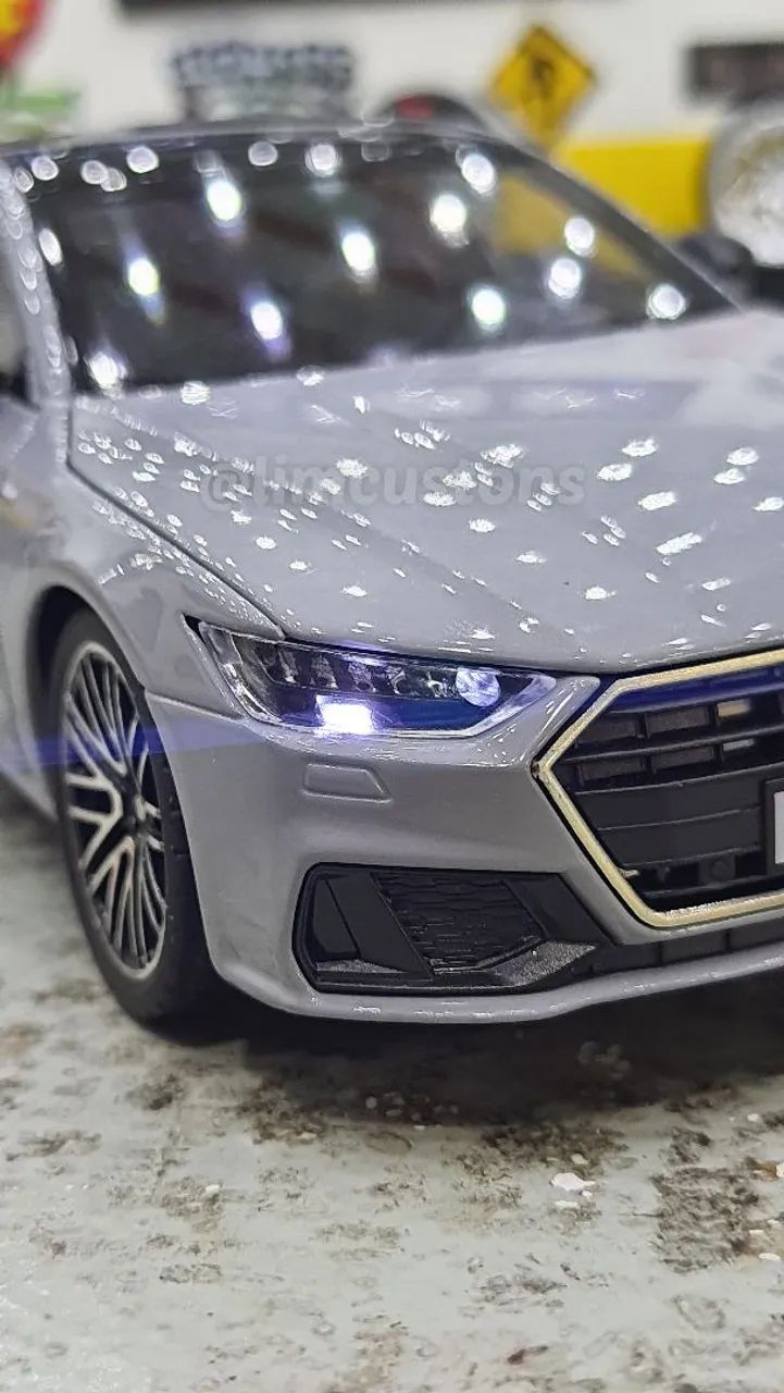 Miniatura 1:24 Audi A7 Sportback gray - Foto 3