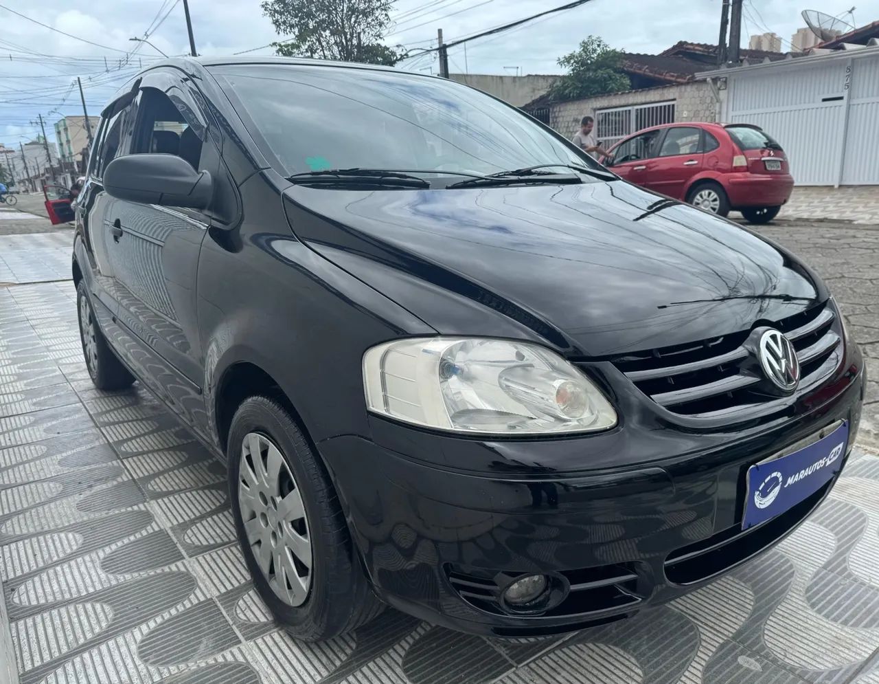 Volkswagen Fox Plus 1.6Mi/ 1.6Mi Total Flex 8V 4p, foto 4 de 15