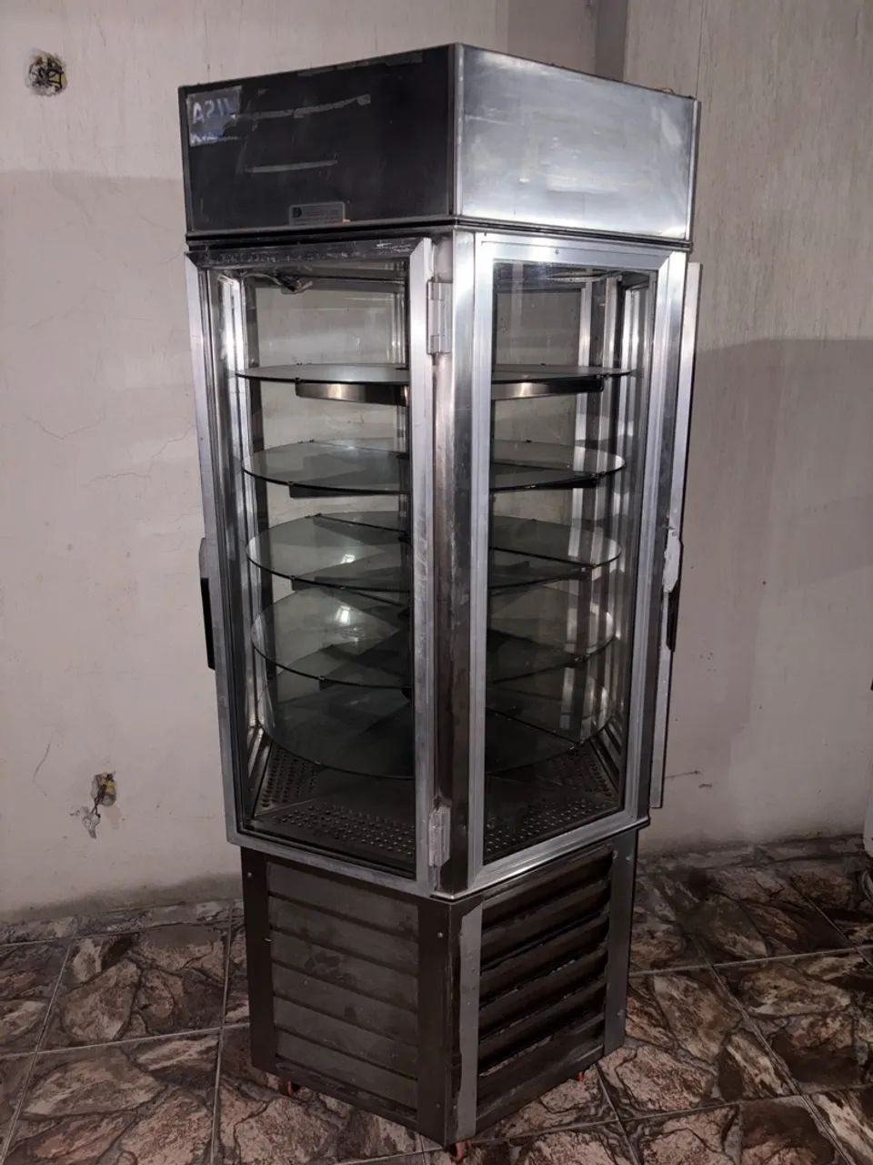 Vitrine giratória de tortas  - Foto 2