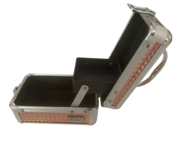 Maleta Para Maquiagem, Joias e Acessórios com alça e fechadura - Elegante e Compacta - Foto 5