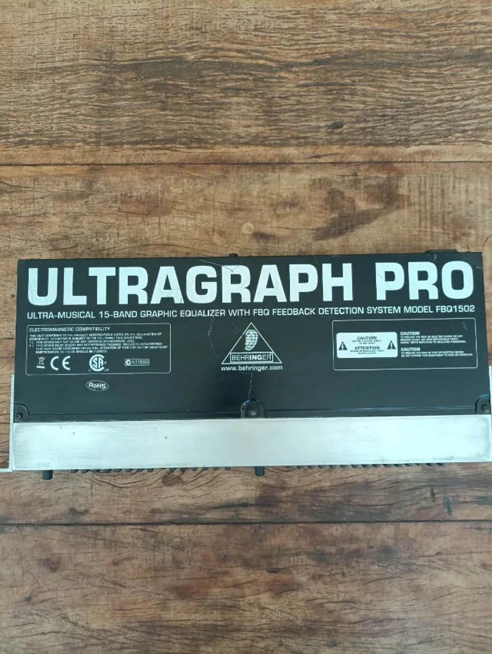 Equalizador Gráfico Ultragraph Behringer Fbq1502 - Foto 2