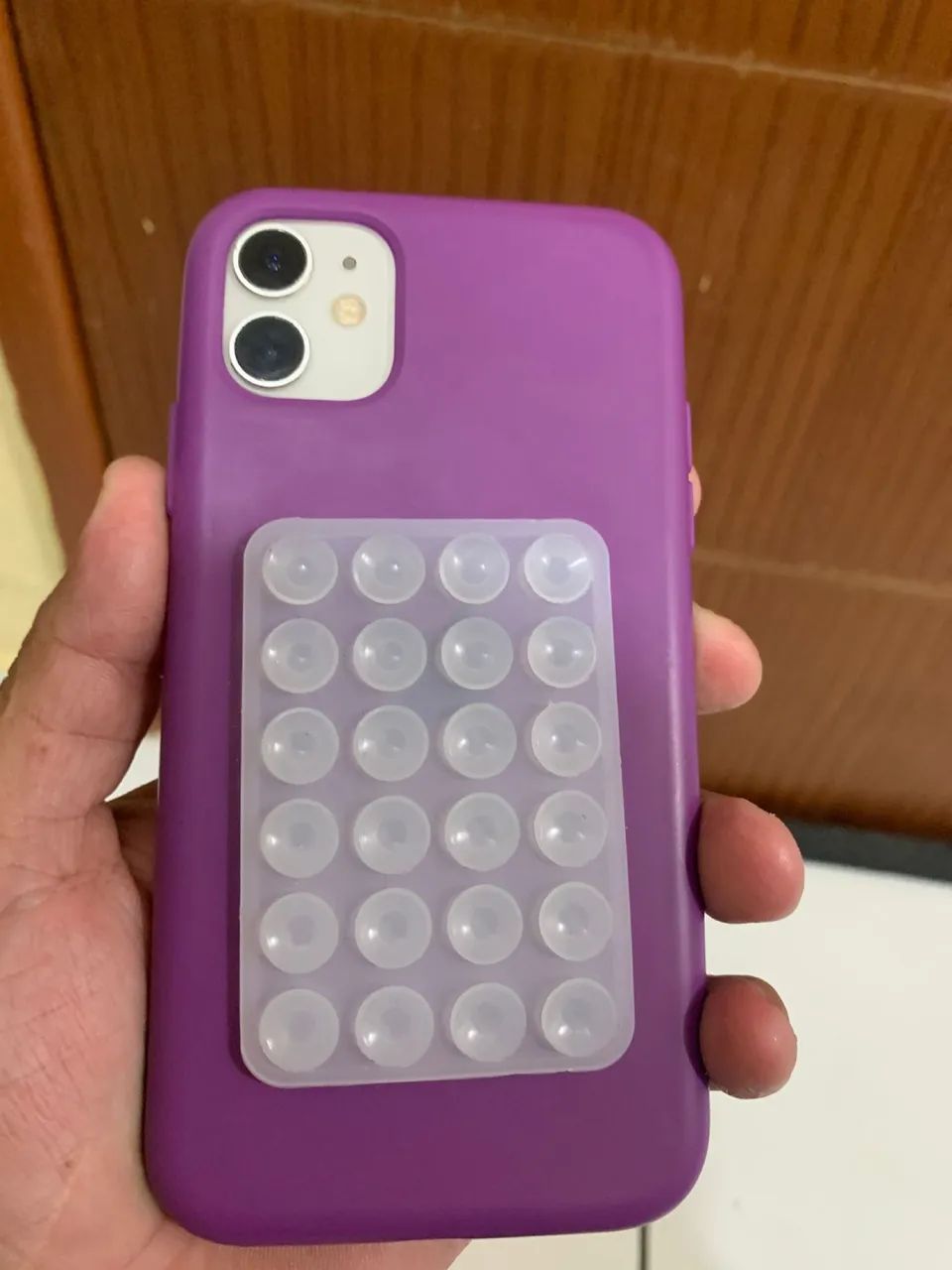 iPhone 11 branco em perfeito estado!!! - Foto 2
