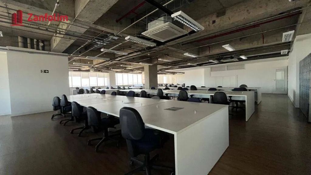 Excelente Laje comercial de alto padrão MOBILIADA! - Foto 4