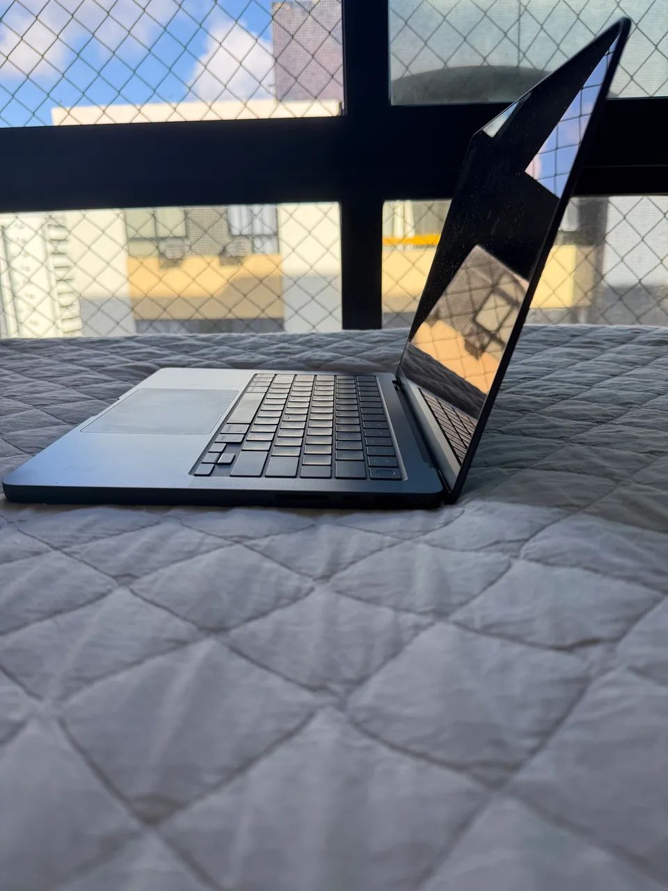 MacBook Pro M5 Pro 24GB - 1TB - 14 polegadas - Foto 3