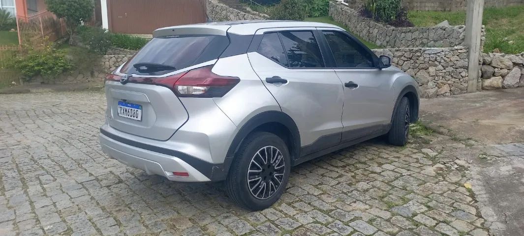 Nissan Kicks Active 1.6 16V Flex Aut. 2023 - Foto 2