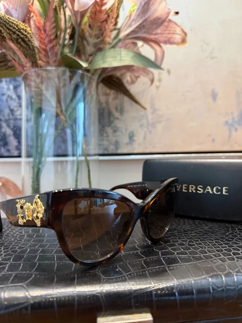 Óculos de Sol Versace VE4322 Original com Caixa - Foto 3