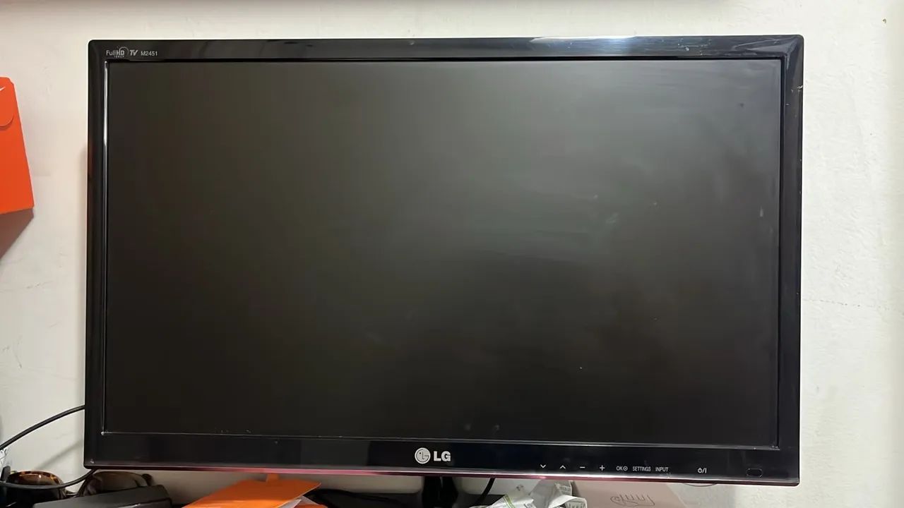 Tv monitor lg 24 polegadas 