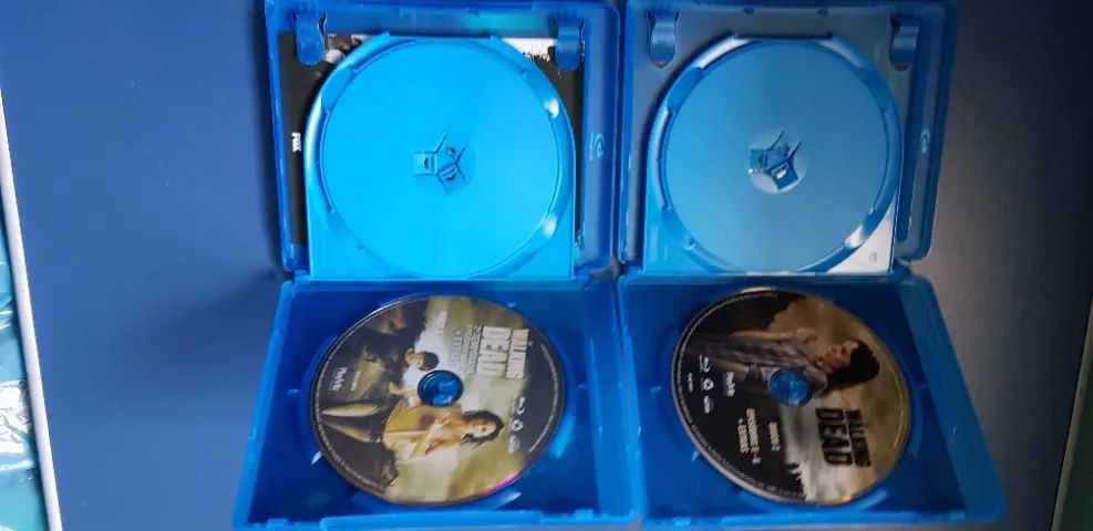 Ther Walking dead ( BluRay) 1 ª e 2ª Temporadas - Foto 3