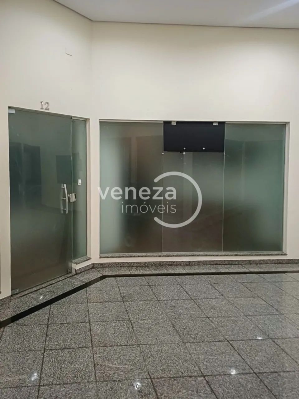 Sala comercial à venda no Edifício Wall Street, Londrina - Foto 2