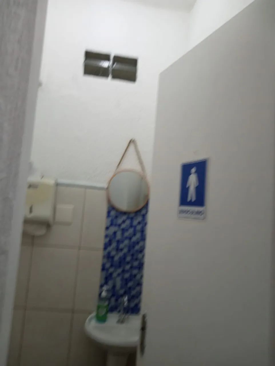? ALUGA-SE SALA COMERCIAL - 232m² | VILA MATHIAS - SANTOS/SP - Foto 3
