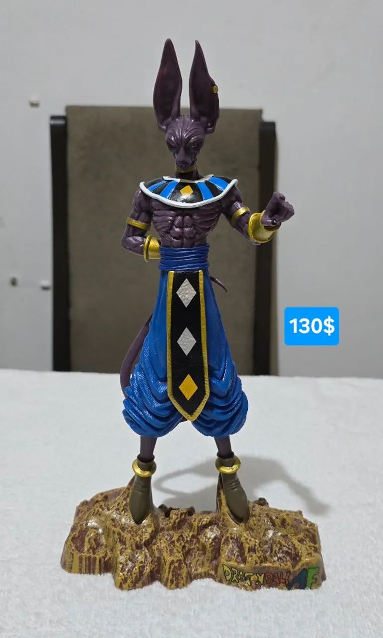 Action figure do Beerus Deus da Destruição 