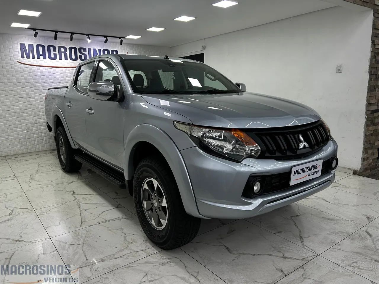 Mitsubishi Triton Triton HPE 2.4 CD 4x4 TB Diesel Aut. 2018