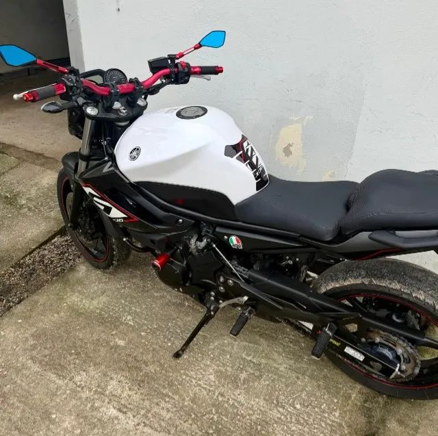 XJ6 N ABS 2016 - Foto 2