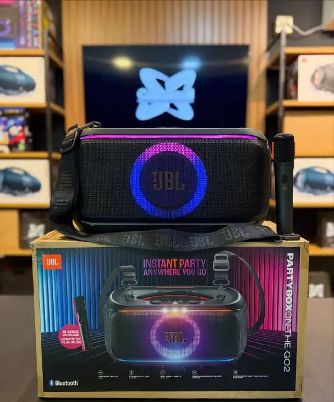 JBL PartyBox On The Go 2, com Microfone - Foto 2