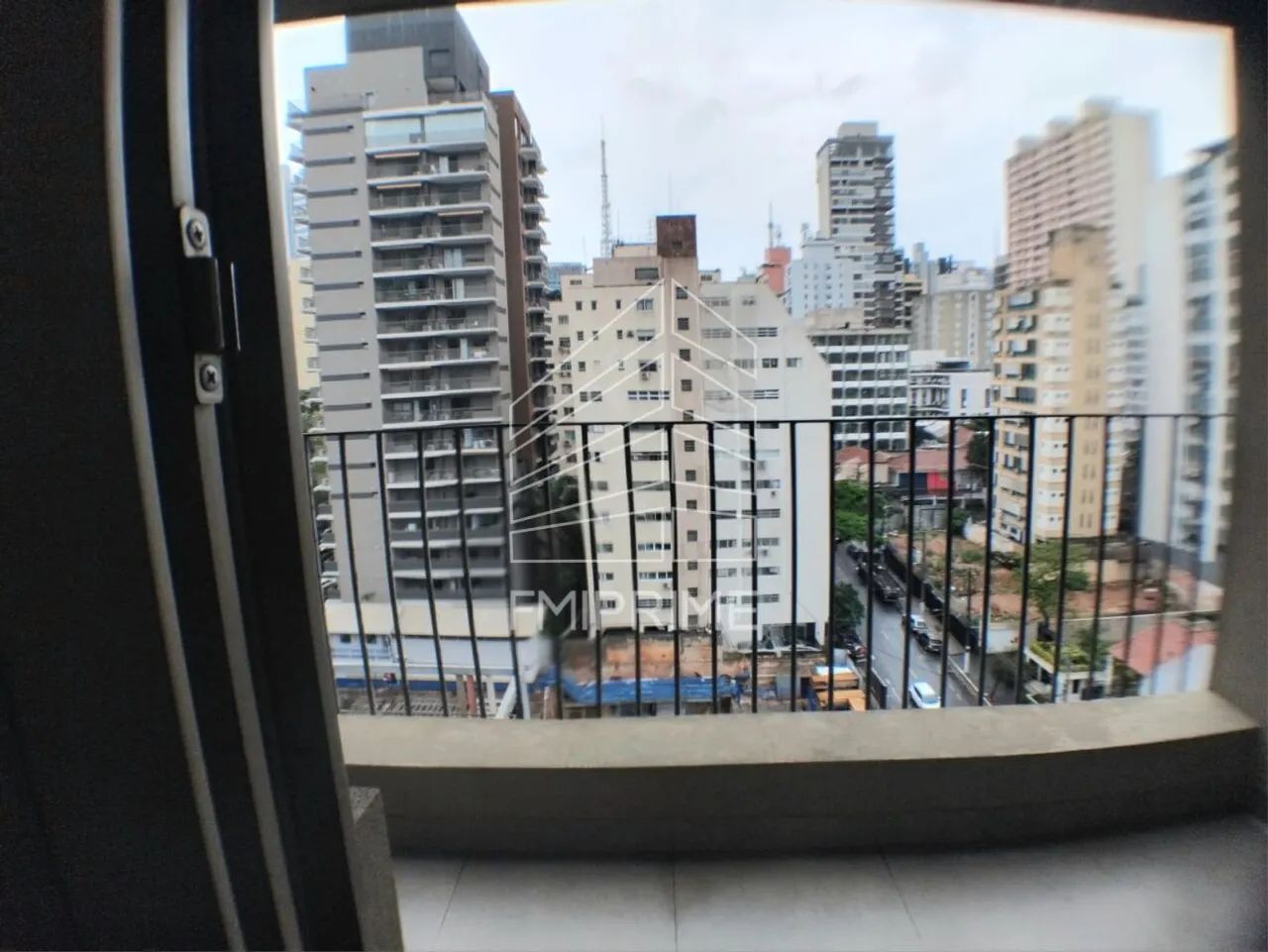 STUDIO MOBILIADO NOS JARDINS COM VAGA DE GARAGEM - Foto 3