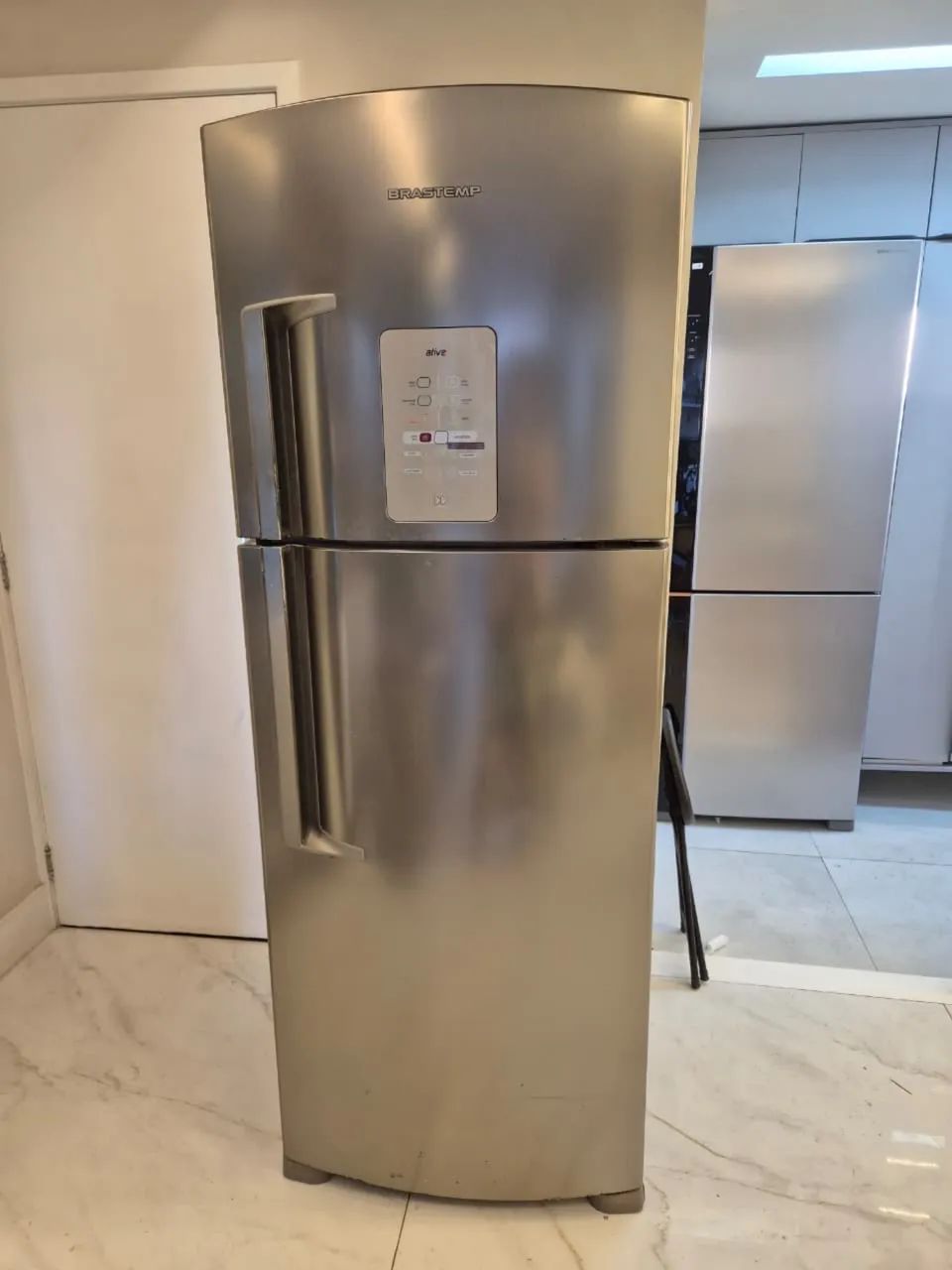 Vendo Geladeira Brastemp Active - Foto 2