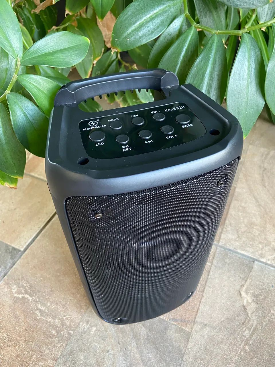 Caixa de som portátil sem fio bluetooth e rádio FM - Foto 3