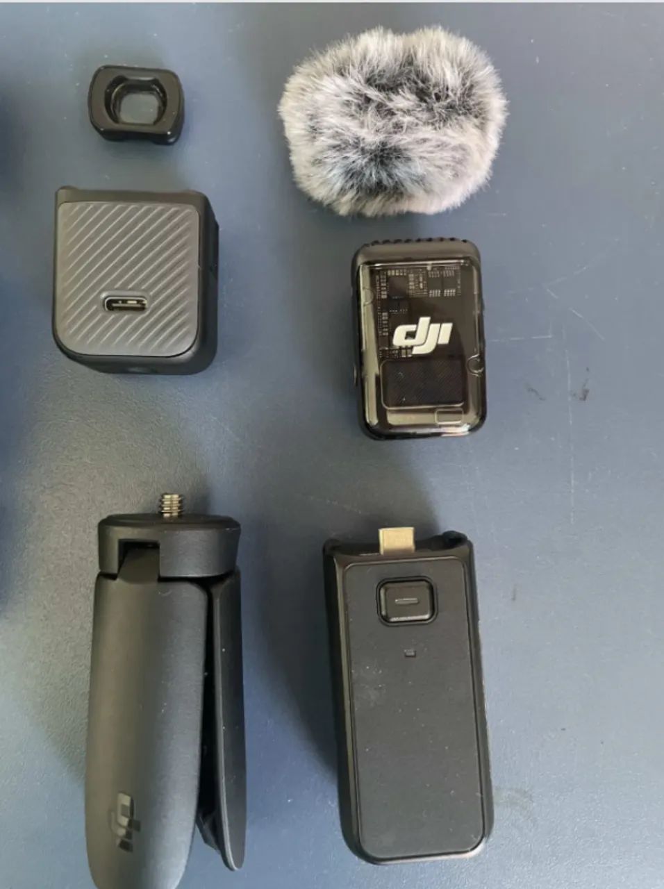 Câmera Dji Osmo Pocket 3 Creator Combo 4K Preto - Foto 5