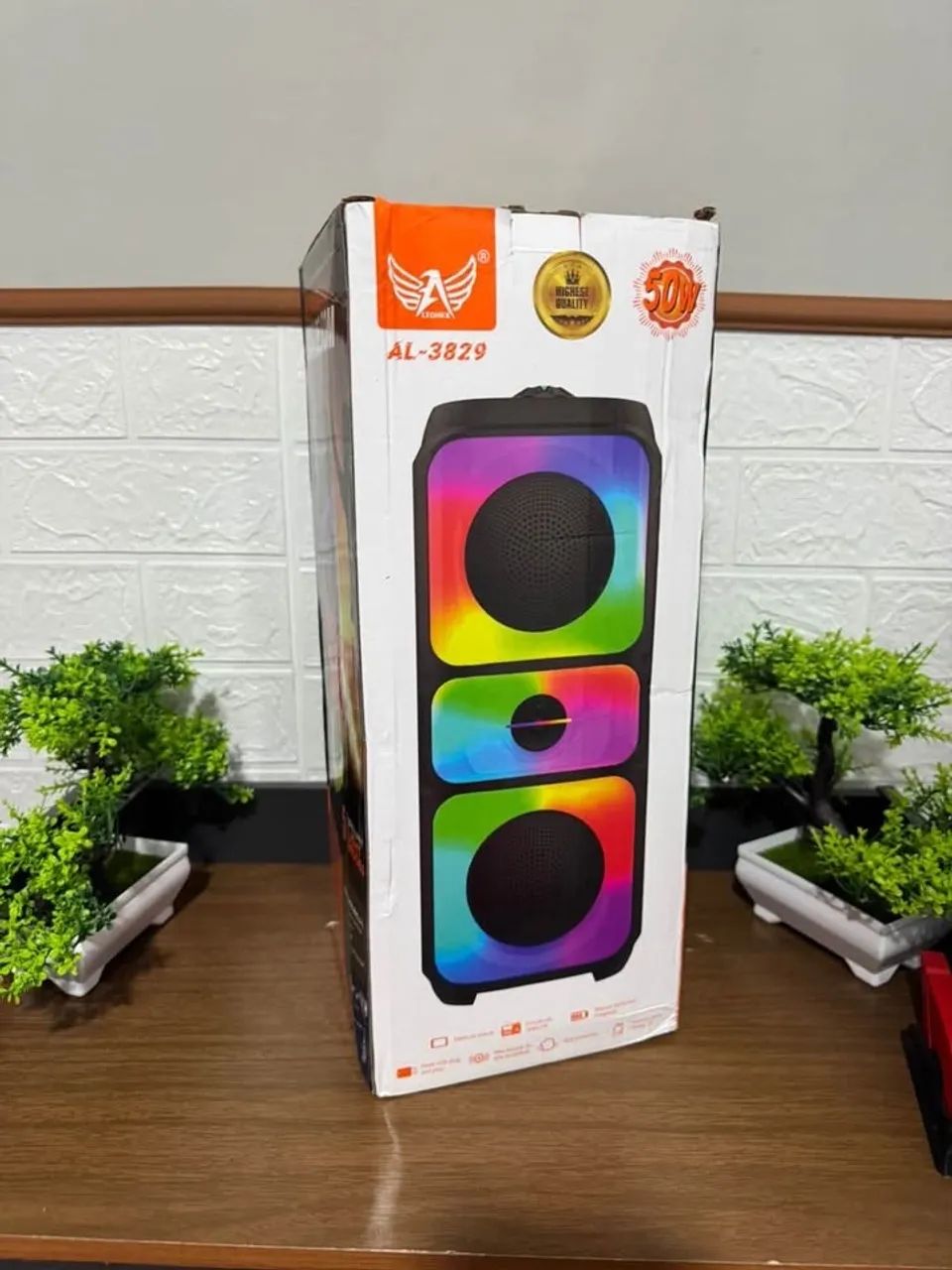 Caixa de Som Bluetooth 50W com LED RGB - Foto 3