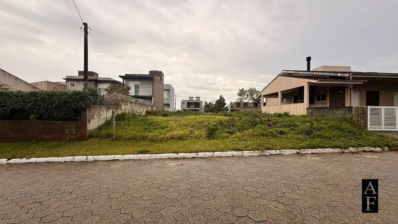 Terreno à venda no bairro Ambrósio - Garopaba/SC - Foto 2