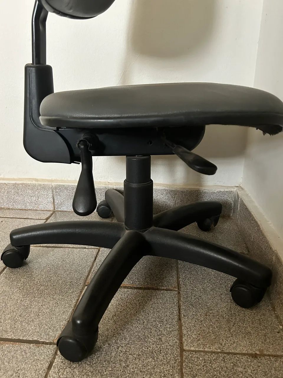 Cadeira de escritório  - Foto 3