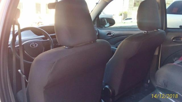 Toyota Etios 1.3 Mecânico Branco 2016 - Foto 7