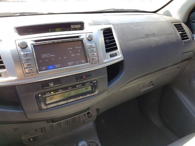 Hilux SRV - Único dono - Estado de 0Km - Foto 17
