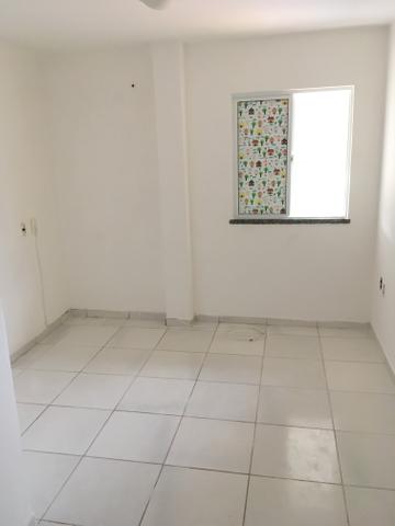 Casa para venda possui 130 metros quadrados e 3 quartos em Lagoa Redonda - Fortaleza - CE - Foto 6