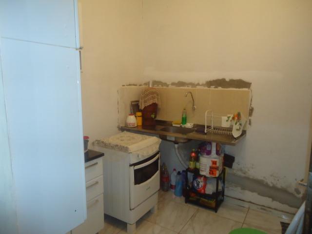 QR 502 Ótimo Lote com 2 Casas com 1 e 2 Quartos E s c r i t u r a d o - Foto 12