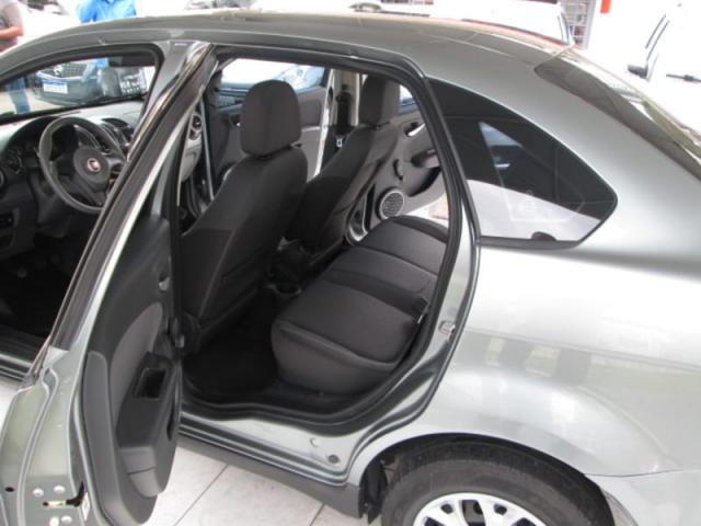 FIAT SIENA ATTRACTIVE 1.4 8V 4P 2013 - Foto 8