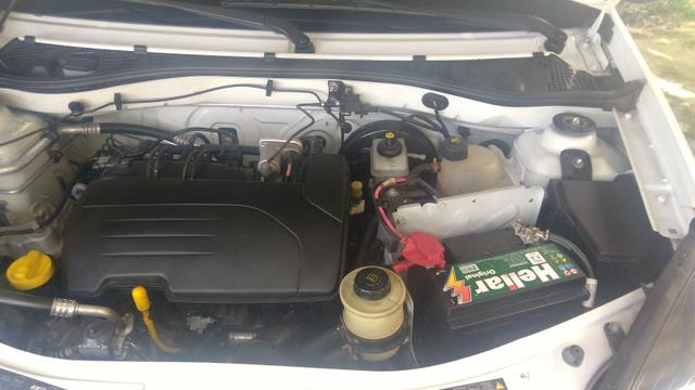 Sandero - Foto 5