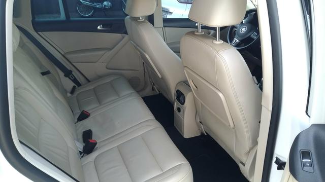V.W. Tiguan 2.0 TSI 2010/11 - Foto 10