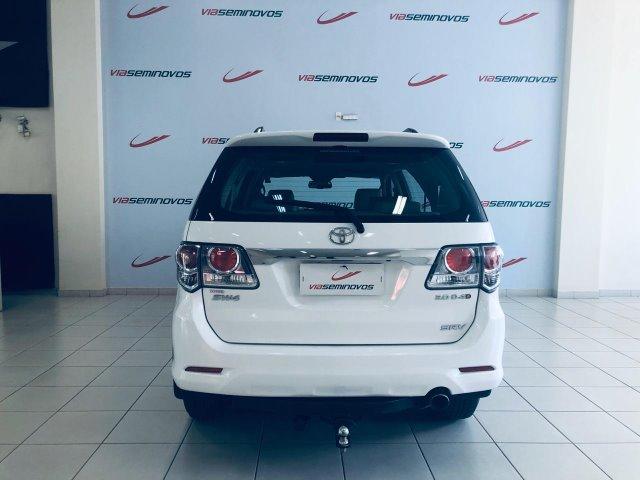Hilux SW4 Diesel 3.0 - 4x4 7 lugares Completa - Foto 10