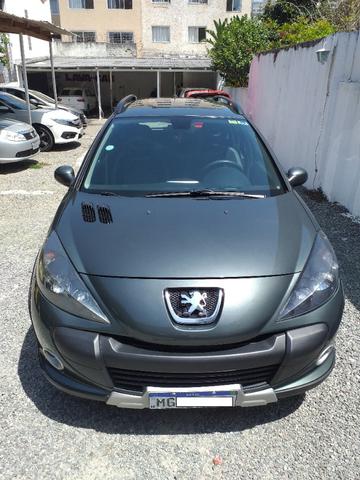 Peugeot 207 SW Escapade - 1.6 - 16 V - Flex - 2010 - Foto 2