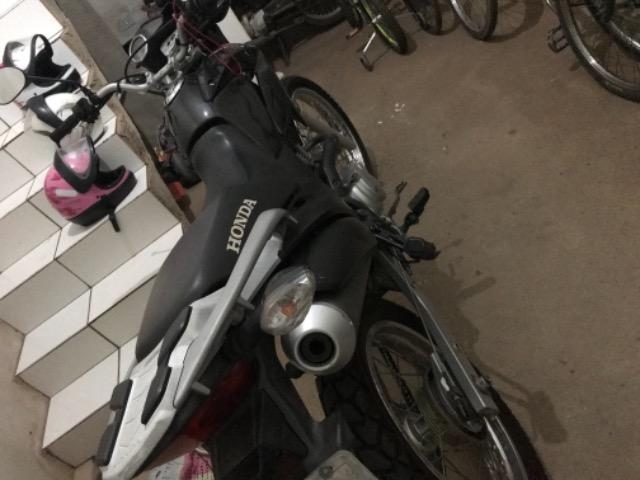 Troco em carro moto oportunidade - Foto 3