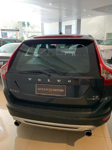 XC 60 T-5 R-DESIGN 2.0 AWD 5p - Foto 4