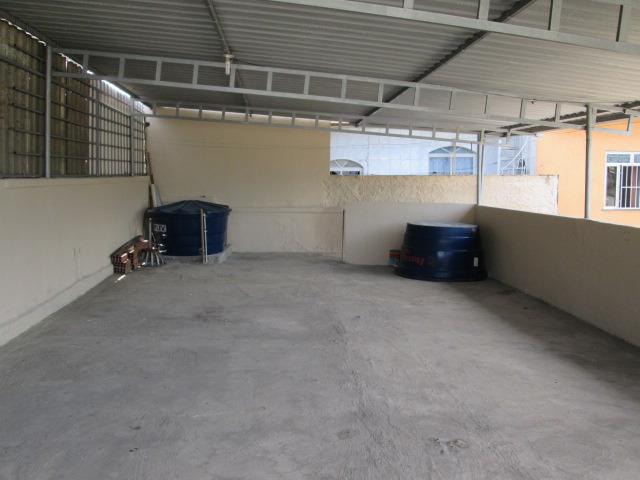 Ótima Casa Linear com 2 Quartos e Terraço em Guadalupe - Foto 2
