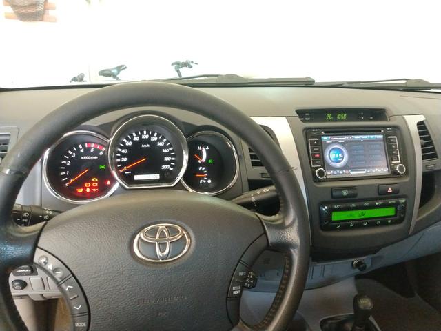Toyta hilux - Foto 7