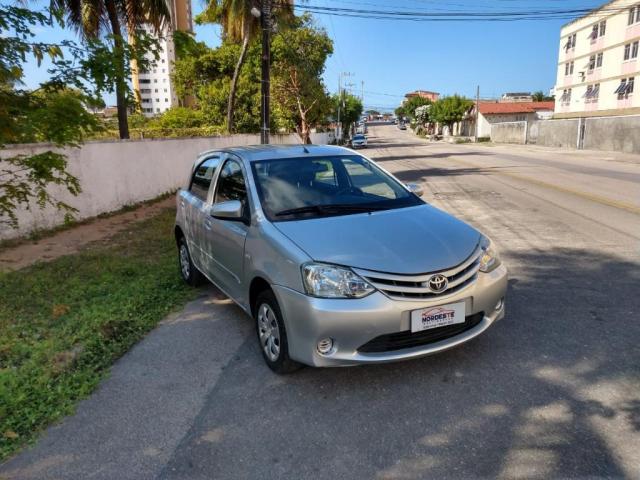 Etios X 1.3 Flex 16V 5P Mec - Foto 2
