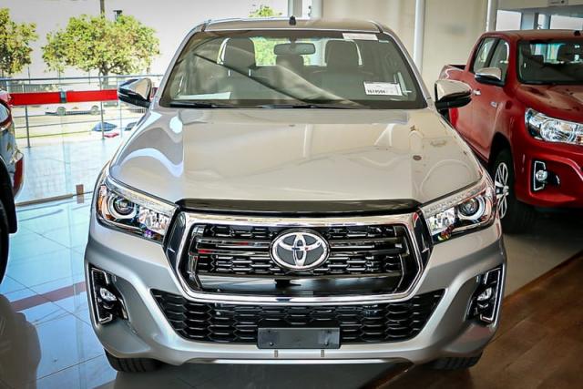 TOYOTA HILUX CD DSL 4X4 SRX AT 19/20
