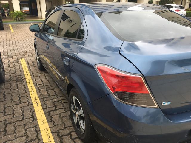 Já financiado - Vendo prisma Automático - Foto 3