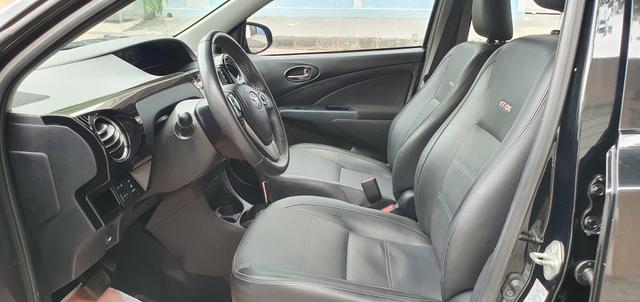 Etios 1.5 platinum automático 17/18 sedan - Foto 16