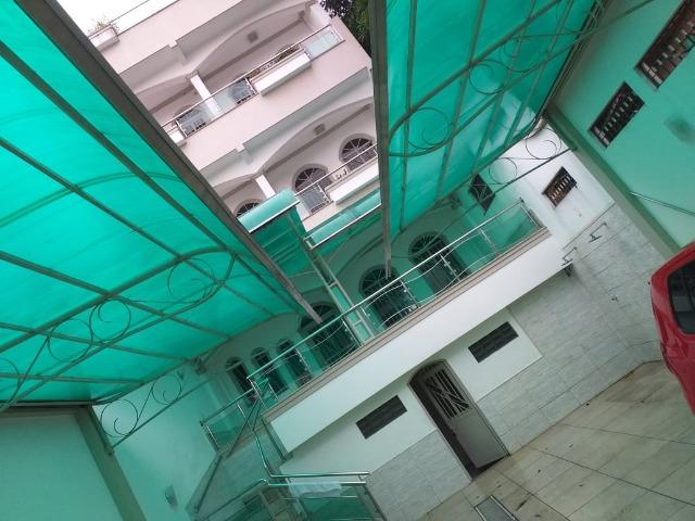 Casa na Raiz, 3 pisos 4 Quartos com 2 suítes / Leia o Anuncio!! - Foto 2