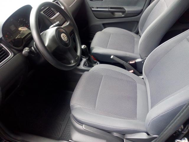 VOLKSWAGEN FOX 2010/2011 1.0 MI 8V FLEX 4P MANUAL - Foto 7