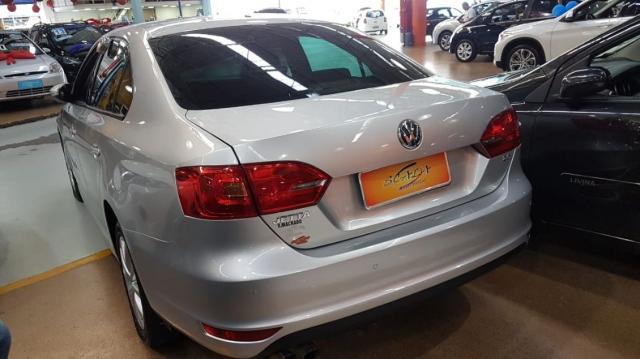 VOLKSWAGEN JETTA 2.0 COMFORTLINE - Foto 3