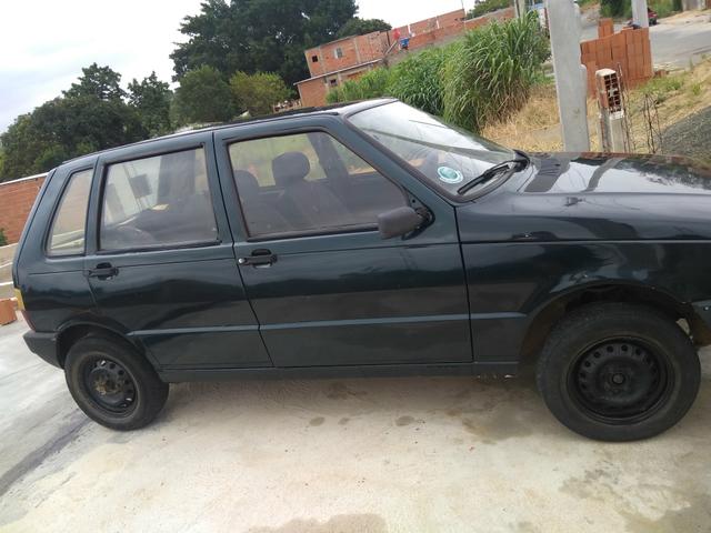 Vende se ou troca em moto uno 94 baixei pra ir embora 2500 - Foto 2