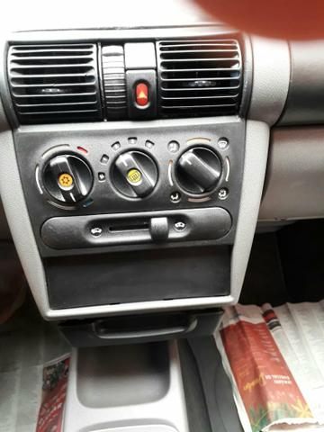 Vendo lindo corsa classique