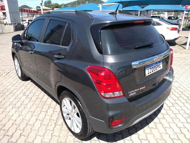 GM Tracker Premier - Foto 5