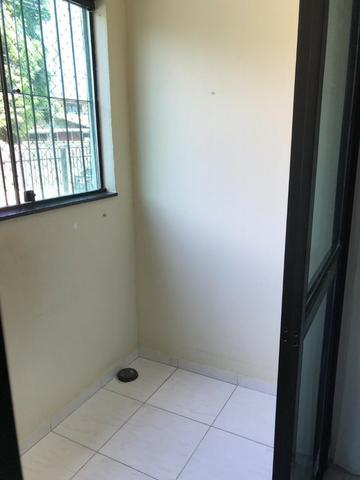 Apartamento em Candeias com 03 quartos + 01 suite, área de 70m² - Foto 11